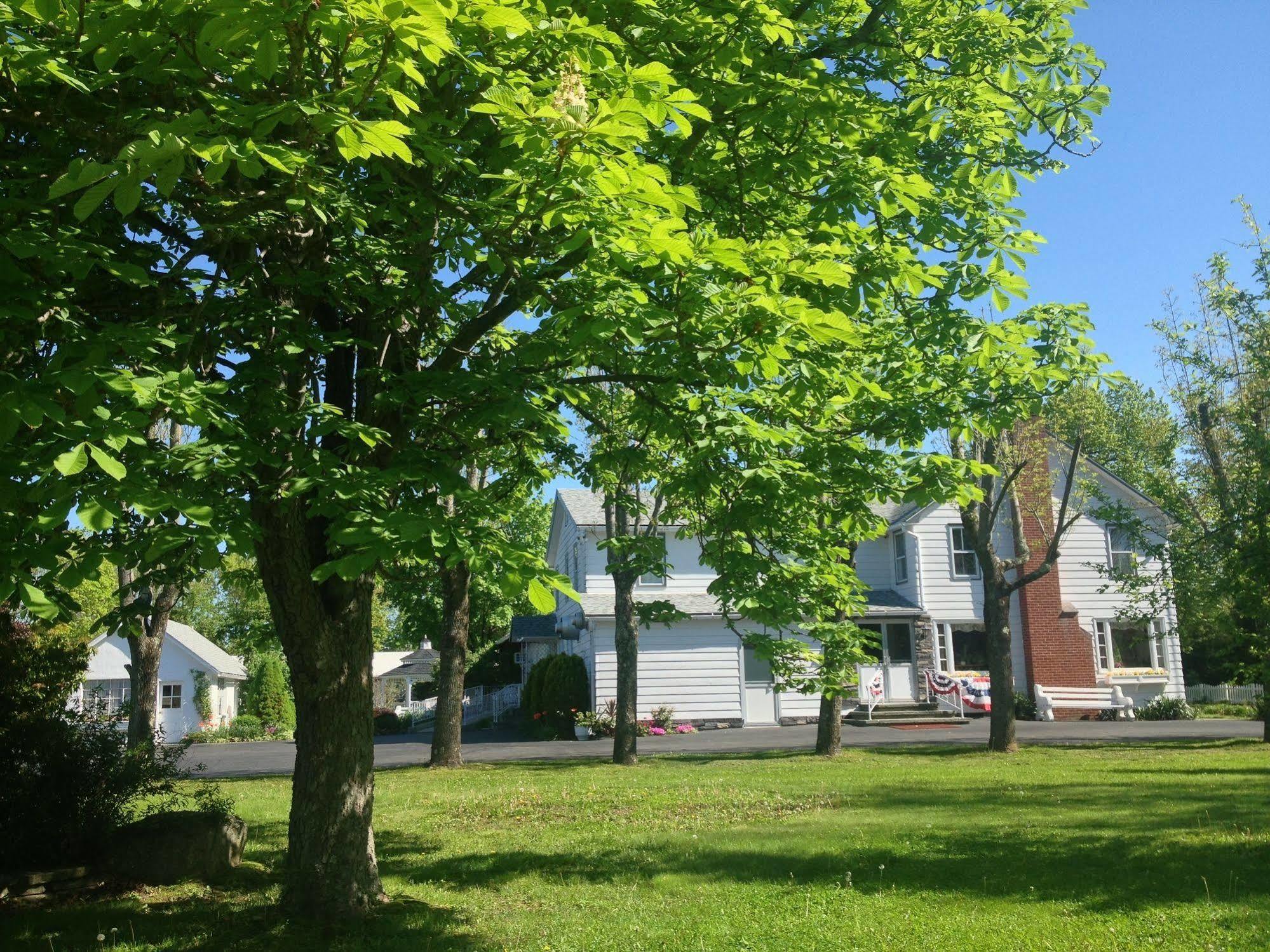 Lukans Farm Resort Hawley Экстерьер фото
